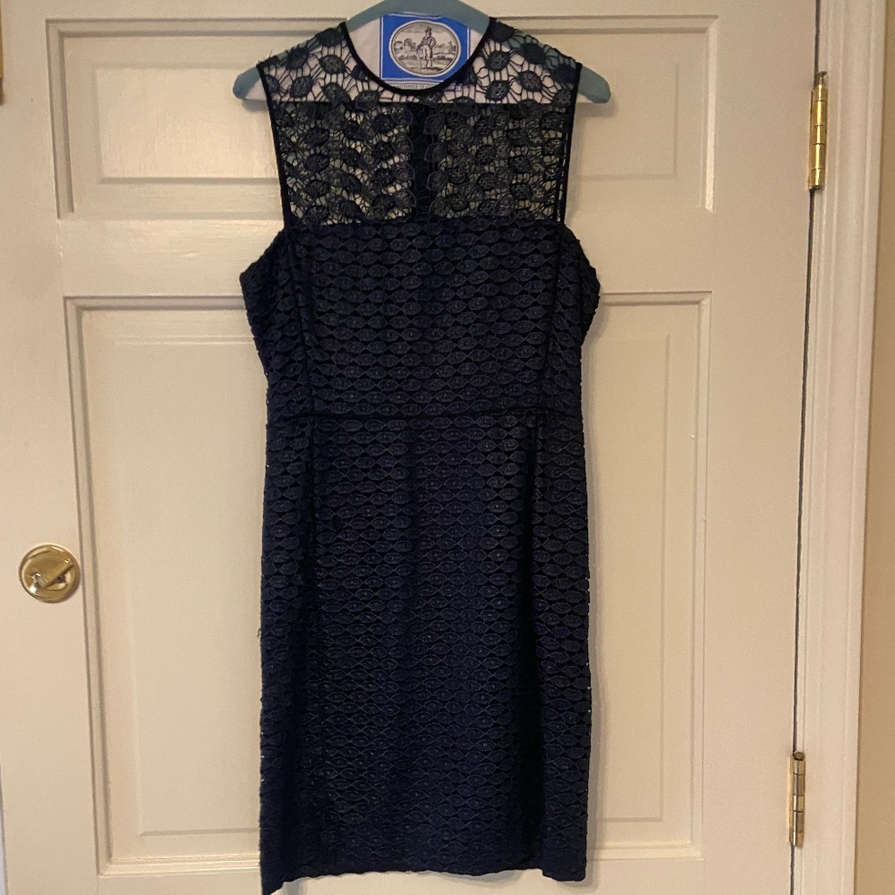 Diane Von Furstenberg Navy Lace Size 6 Dress